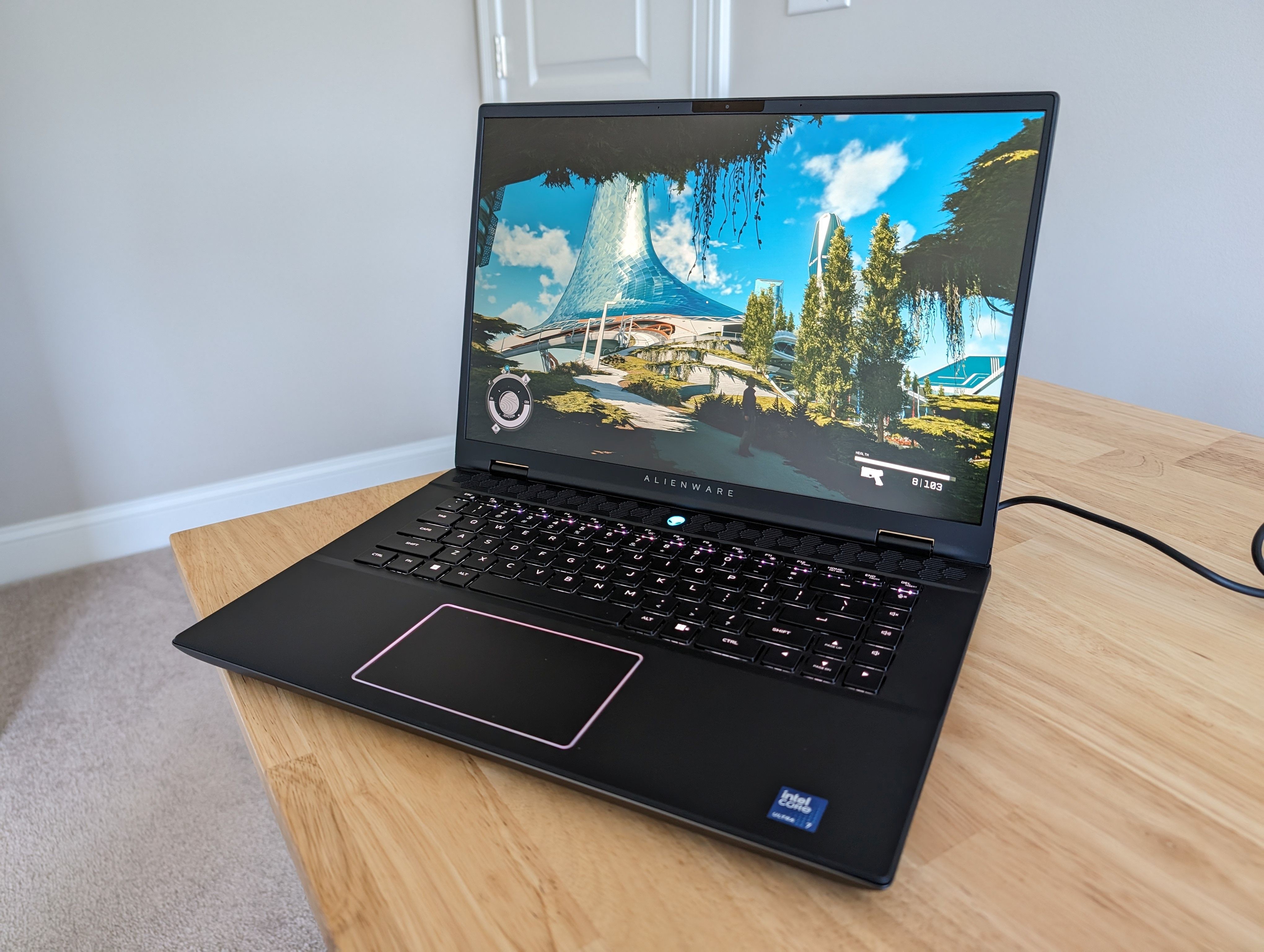 Alienware m16 R2 gaming laptop equipped with 16GB of RAM