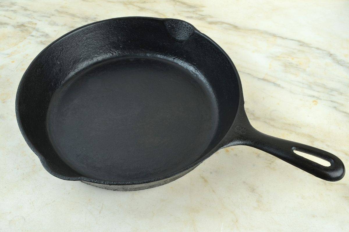 Clean, well-seasoned cast iron skillet