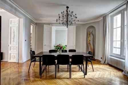 Dining Room Table that weigh 30kg