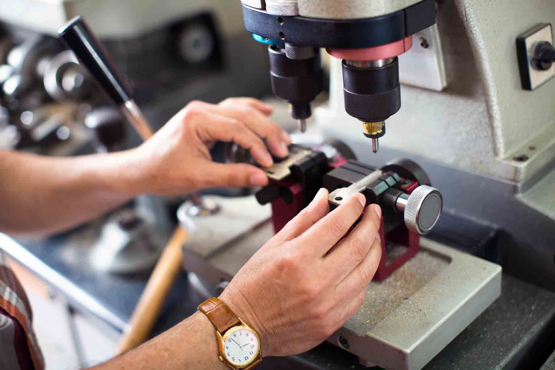Professional Key Cutting Machine
