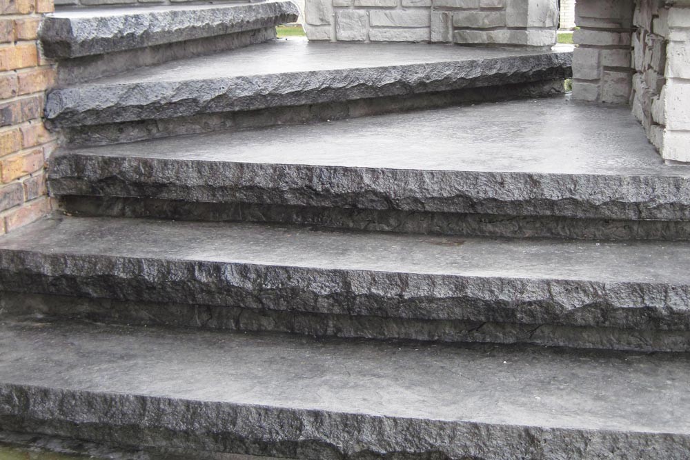 Stamped concrete step liners