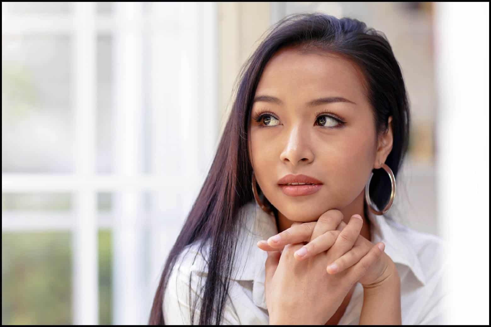 Woman with beautifully curled lashes